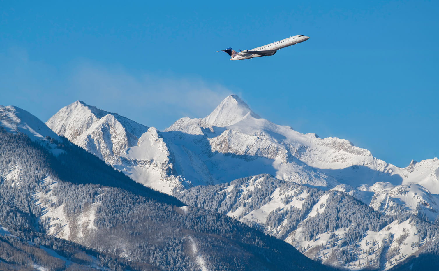 Direct Flights to Aspen Aspen Airport Getting to Aspen Snowmass