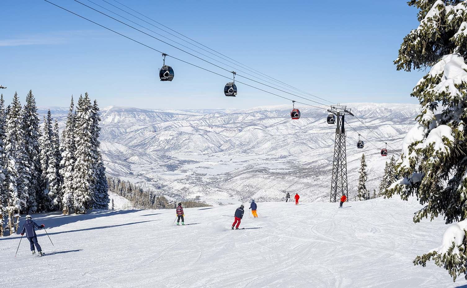 Aspen Skiing Adventures at Our 5-Star Ski Resort